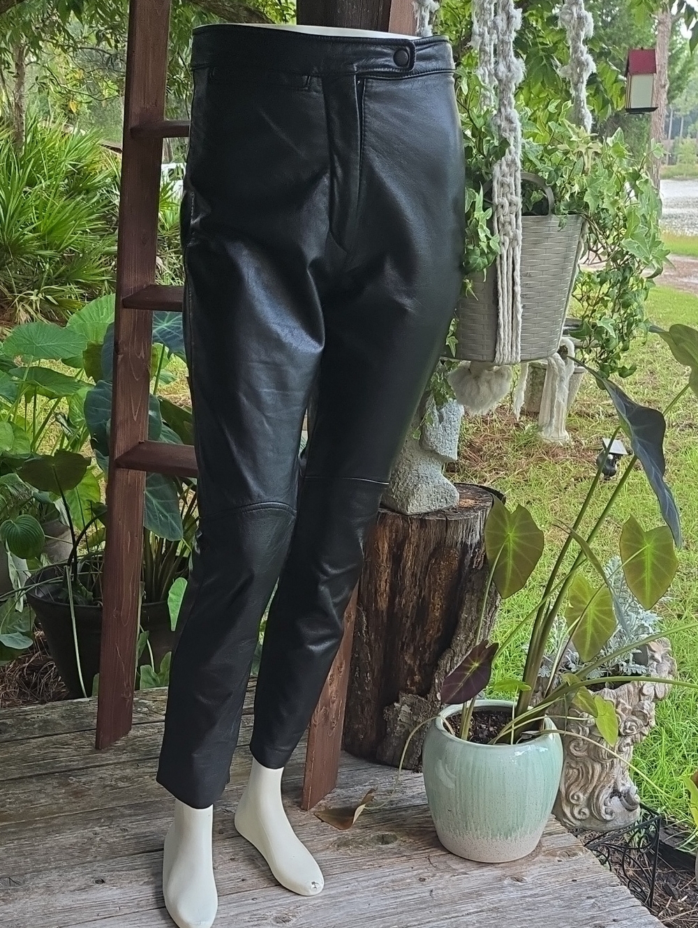 Wilsons Leather Maxima Black Leather Pants Size 4
